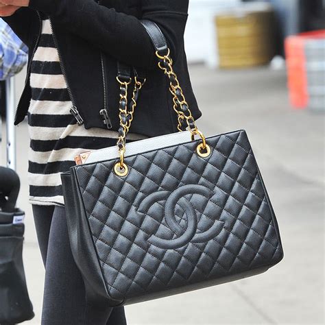 chanel iconic bolsas.